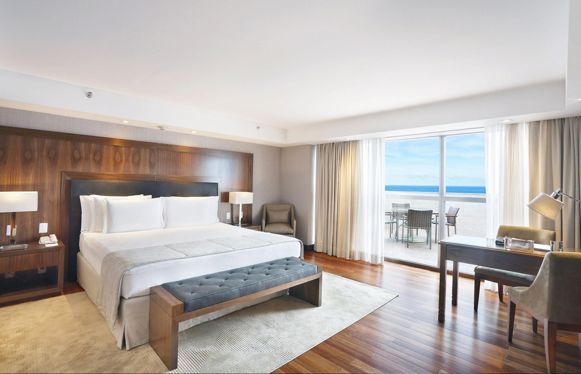 Windsor Marapendi Hotel Rio de Janeiro Luaran gambar A bedroom at the InterContinental Miami
