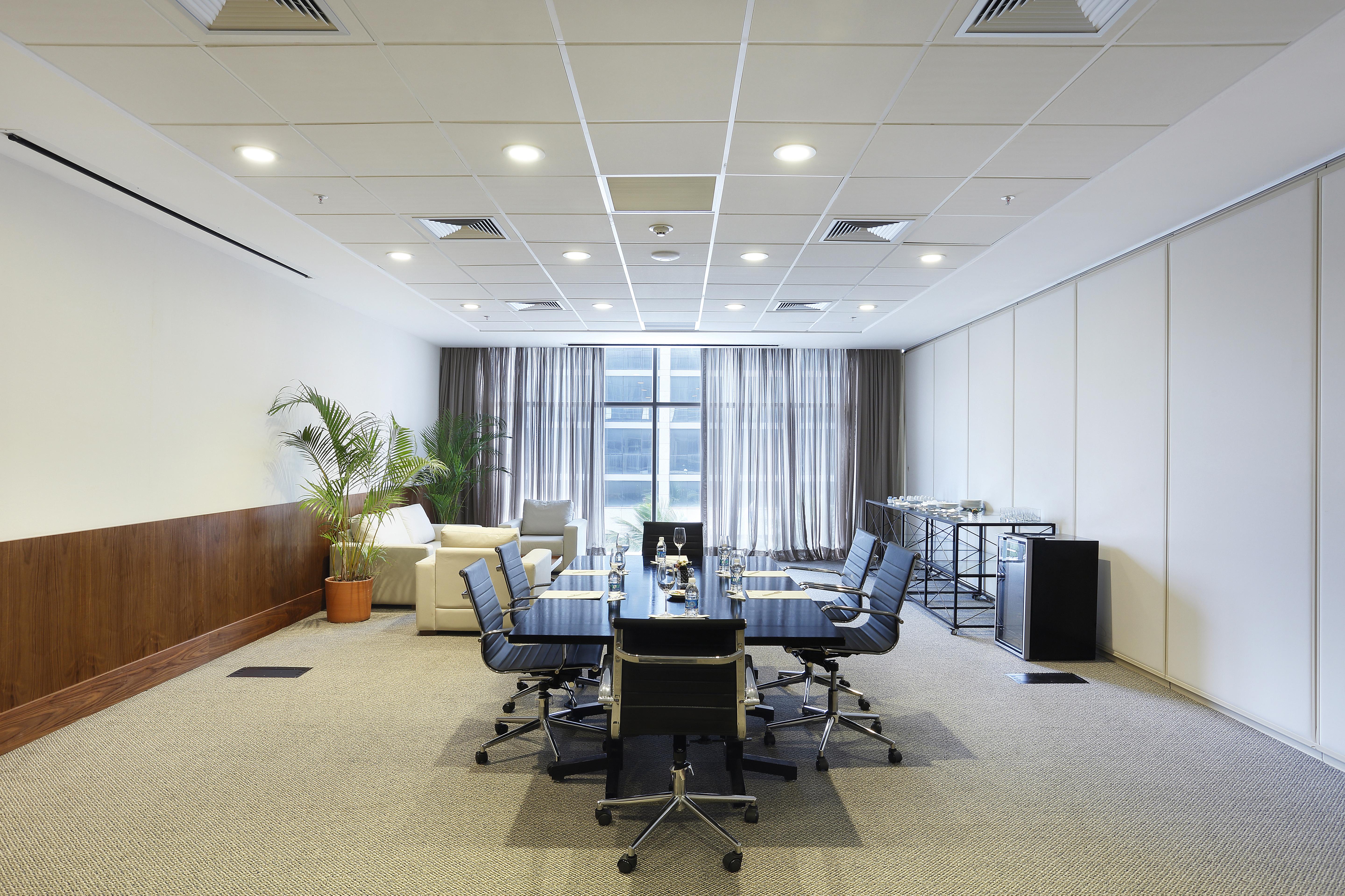 Windsor Marapendi Hotel Rio de Janeiro Luaran gambar A meeting room at the headquarters of the International Centre for Integrated Assessment and Sustainable Development (ICTA) in Bonn, Germany.